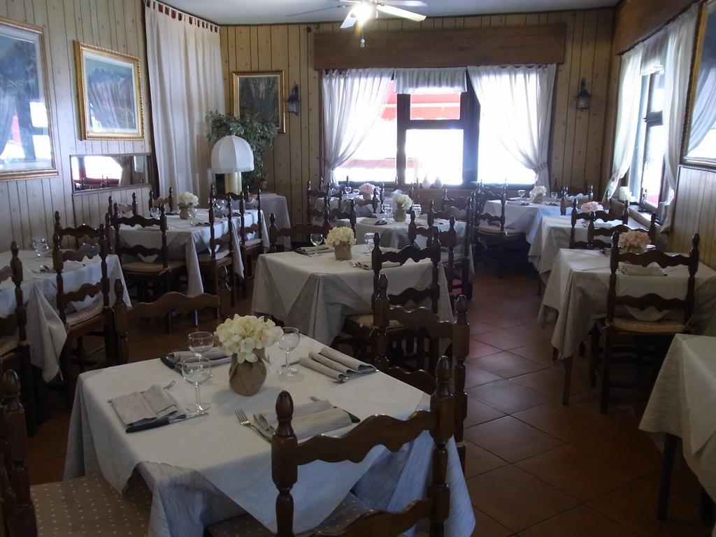 Casa Alpina Don Guanella Acomodação com café da manhã Macugnaga Exterior foto